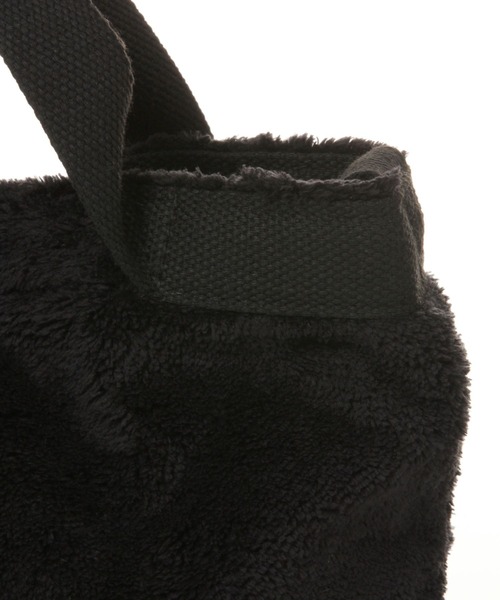 KRIFF MAYER(クリフメイヤー)の「【KRIFF MAYER(クリフメイヤー)】別注ボア2WAY BAG(ショルダーバッグ・メンズ・ブラック/ベージュ・FREE)」の11枚目の写真