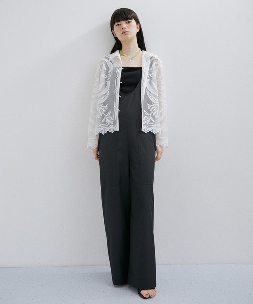 ADAM ET ROPE'(アダムエロペ)の「【サステナブル】ビックパッチポケットロンパース(サロペット/オーバーオール・レディース・ブラック/ベージュ・36/38)」の9枚目の写真