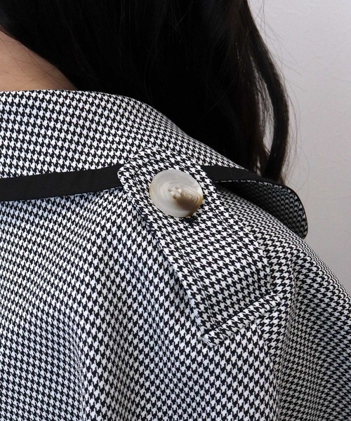 TITTY&CO.(ティティーアンドコー)の「【TITTY&CO.】ケープ付きトレンチコート(トレンチコート・レディース・ブラック系その他/ブラウン系その他・FREE)」の18枚目の写真