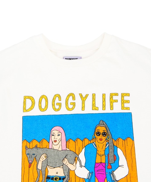 PUNYUS(プニュズ)の「DOGGYLIFEビッグTシャツ(Tシャツ/カットソー・レディース・ブラック/ホワイト・3/4)」の4枚目の写真