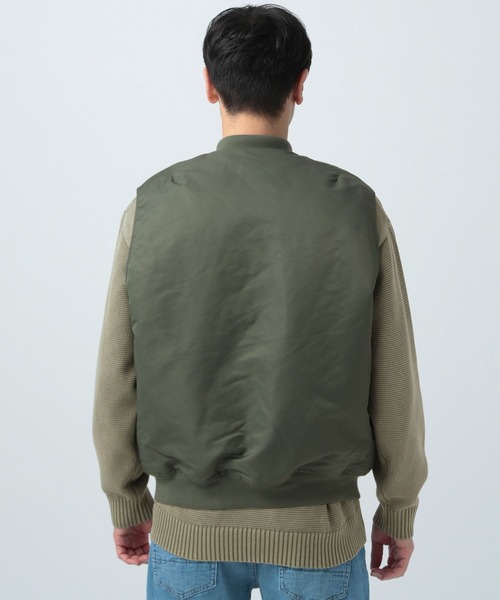 BAYFLOW（ベイフロー）の「MA-1中綿ベスト（ダウンベスト・メンズ・ライトオリーブ/ブラック・MEDIUM/LARGE）」の7枚目の写真