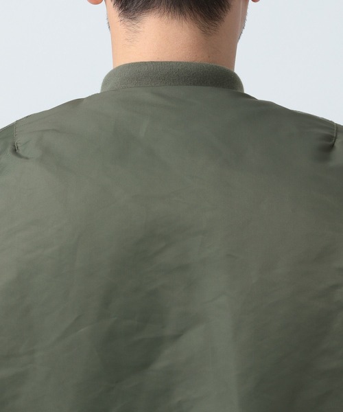 BAYFLOW（ベイフロー）の「MA-1中綿ベスト（ダウンベスト・メンズ・ライトオリーブ/ブラック・MEDIUM/LARGE）」の13枚目の写真