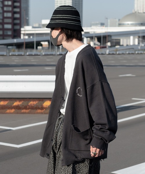 Perushu（ペルーシュ）の「ルーズダメージニットカーディガン（カーディガン/ボレロ・メンズ・オレンジ/チャコールグレー/ブルー・MEDIUM/LARGE）」の20枚目の写真