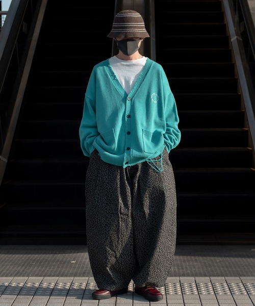 Perushu（ペルーシュ）の「ルーズダメージニットカーディガン（カーディガン/ボレロ・メンズ・オレンジ/チャコールグレー/ブルー・MEDIUM/LARGE）」の8枚目の写真