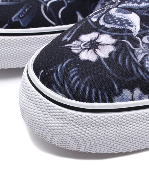 NIKE SPORTSWEAR(ナイキスポーツウェアー)の「ユニセックス ナイキ トキ スリッポン プリント NIKE TOKI SLIP TXT PRINT 724761(スニーカー・レディース・ブラック/マルチ/オレンジ・26.5cm/28cm/24cm/27cm/24.5cm/27.5cm/28.5cm)」の7枚目の写真