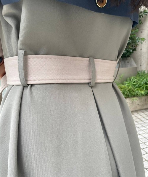 REDYAZEL(レディアゼル)の「カラーブロックトレンチワンピース(ワンピース・レディース・カーキ/ミント/ベージュ・SMALL/MEDIUM)」の21枚目の写真