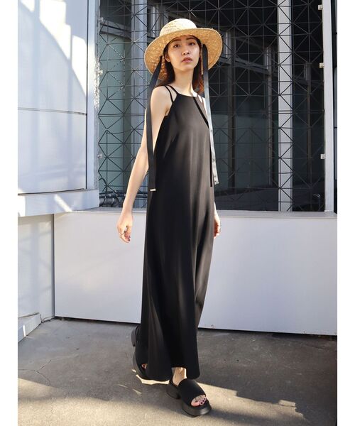 EMODA（エモダ）の「デザインストラップワンピース（ワンピース・レディース・ブラック/その他/ブルー・FREE）」の2枚目の写真