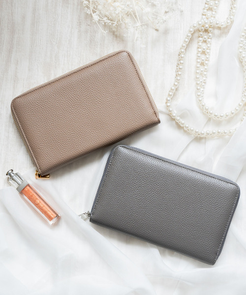 DEVICE（デバイス）の「【本革でたくさん入る】ラウンドファスナー レザー通帳ケース（パスポートケース・レディース・グレー/グレイッシュベージュ/ブラウン系その他/ブルー系その他・FREE）」の7枚目の写真