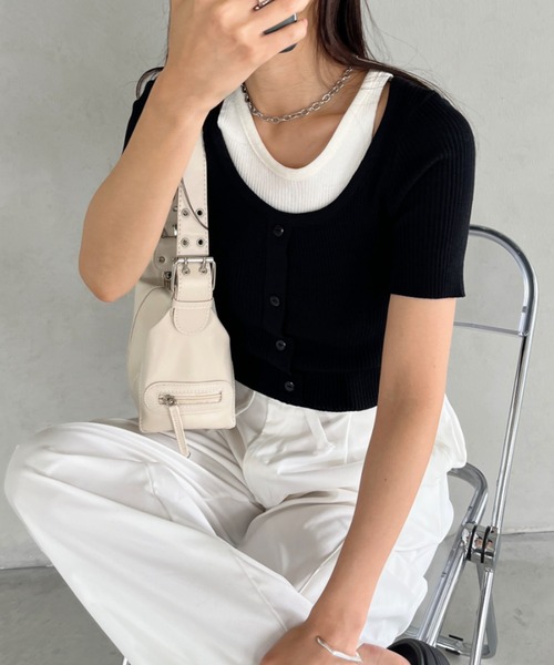 CLEA(クレア)の「レイヤードデザイン リブ半袖トップス(Tシャツ/カットソー・レディース・イエロー/ホワイト/アイボリー/ブラック・FREE)」の3枚目の写真
