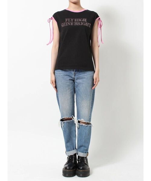 jouetie（ジュエティ）の「スタッズロゴショルダーリボン Tシャツ（Tシャツ/カットソー・レディース・ブラック/レッド/オフホワイト・MEDIUM）」の8枚目の写真