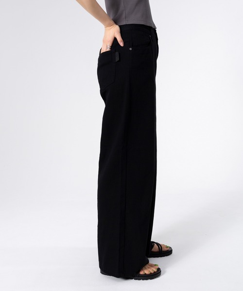 PERSON'S(パーソンズ)の「PERSON'S/パーソンズ OTONA バギー ウエストゴム ボトムス デニムパンツ ジーンズ(デニムパンツ・レディース・ワンウォッシュ/ブラック・L/M/S/XS)」の11枚目の写真