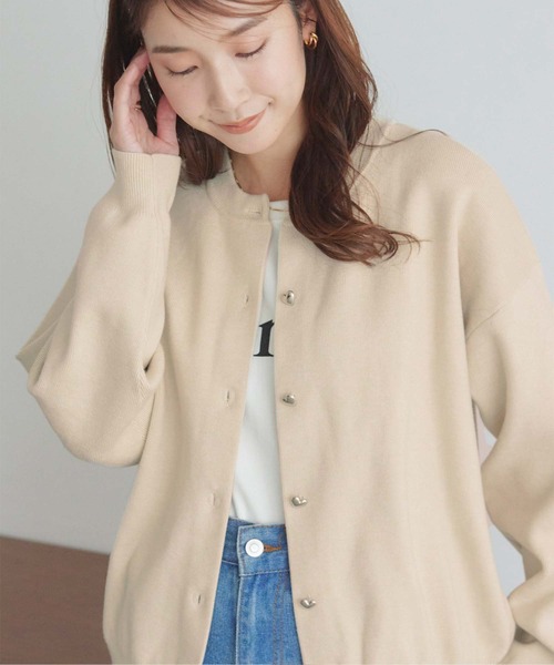 titivate(ティティベイト)の「ハート釦カーディガン(カーディガン/ボレロ・レディース・ブルー/ライトベージュ/ブラック/グリーン・M/S)」の5枚目の写真