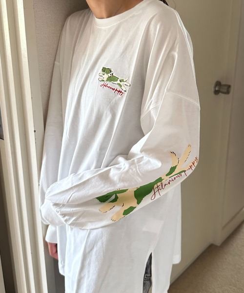 AS KNOW AS plus(アズノゥアズプラス)の「☆袖にもわんこ刺繍ロンT(Tシャツ/カットソー・レディース・オフホワイト/オートミール/スミクロ・FREE)」の9枚目の写真