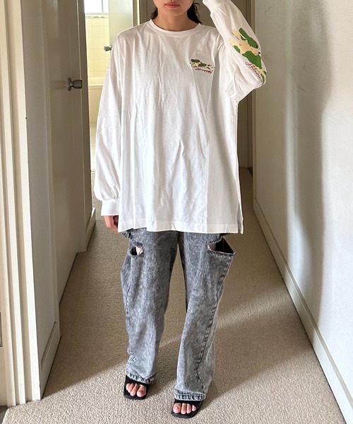 AS KNOW AS plus(アズノゥアズプラス)の「☆袖にもわんこ刺繍ロンT(Tシャツ/カットソー・レディース・オフホワイト/オートミール/スミクロ・FREE)」の16枚目の写真