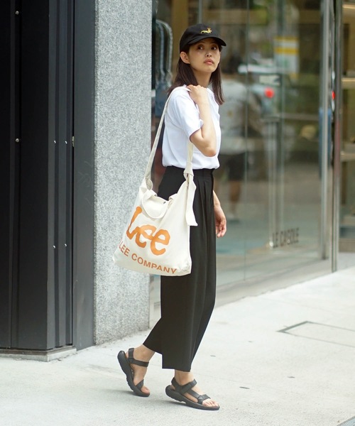 Lee（リー）の「【LEE/リー】ブランドロゴ斜めプリント 2WAYバッグ ロゴプリント トートバッグ　ショルダーバッグ（トートバッグ・メンズ・オレンジ/ブラック/シルバー・FREE）」の19枚目の写真