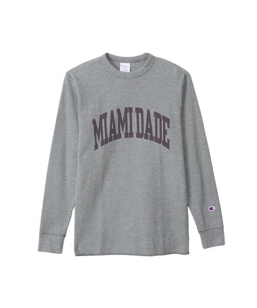 Champion(チャンピオン)の「【Champion/チャンピオン】メンズ ベーシック ロングスリーブTシャツ(Tシャツ/カットソー・メンズ・ネイビー/ブラック系その他2/ホワイト×ネイビー/モカ/グレー/ホワイト系その他7/オリーブ/ブラック系その他・LARGE/MEDIUM/X-LARGE/SMALL)」の5枚目の写真