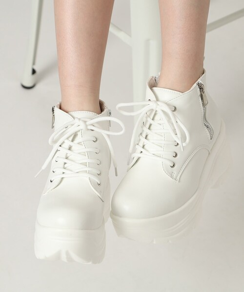 cs T&P（シーエスティーアンドピー）の「厚底サイドジップスニーカー（スニーカー・レディース・ブラック/ホワイト/ブラック系8/ホワイト系9・S/M/L/LL）」の20枚目の写真