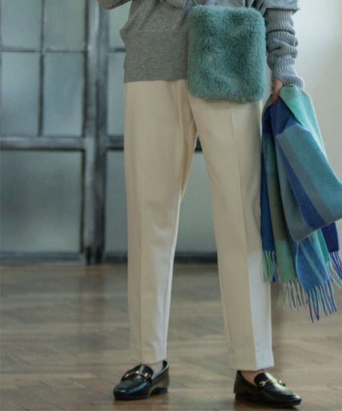 OPAQUE.CLIP（オペークドットクリップ）の「◆≪SS-LLsize≫ 裏起毛 イージーテーパードパンツ/ネオサーモ【蓄熱素材/洗濯機洗い可】（その他パンツ・レディース・グレー/ブルー/ブラック/オフホワイト・40/34/36/42/38）」の2枚目の写真