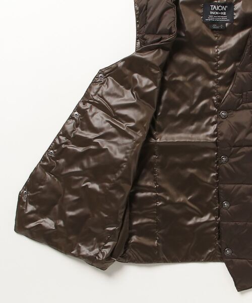 TAION(タイオン)の「【TAION】TAION-003 V NECK BUTTON DOWN GILET(ベスト・メンズ・ブラック/ダークネイビー/ダークブラウン/ダークグレー・XL/M/L/S)」の11枚目の写真