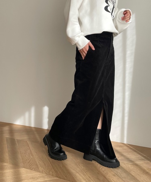 CANAL JEAN（キャナルジーン）の「RCW BLUE LABEL　コーデュロイロングスカート（スカート・レディース・ブラック/ブラウン・36/38）」の3枚目の写真