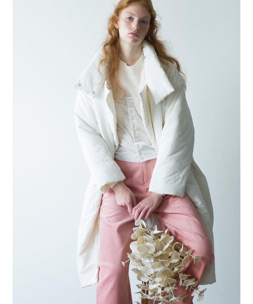 Lugnoncure(ルノンキュール)の「パディングスタンドカラーコート(その他アウター・レディース・カーキ/オフホワイト/ブラック・F)」の1枚目の写真