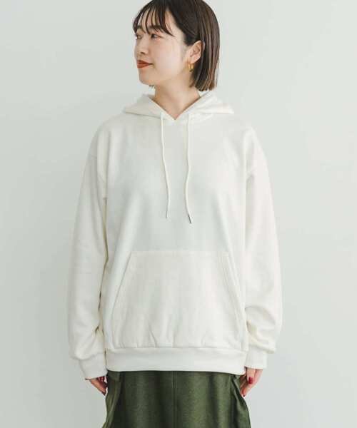 ITEMS URBANRESEARCH（アイテムズ アーバンリサーチ）の「ウラキモウフーディー（パーカー・レディース・カーキ/チャコールグレー/ホワイト・FREE）」の17枚目の写真