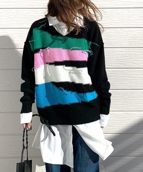 Q（キュー）の「4色ニュアンスカラーニット（ニット/セーター・レディース・ブラック/ホワイト・MEDIUM）」の2枚目の写真