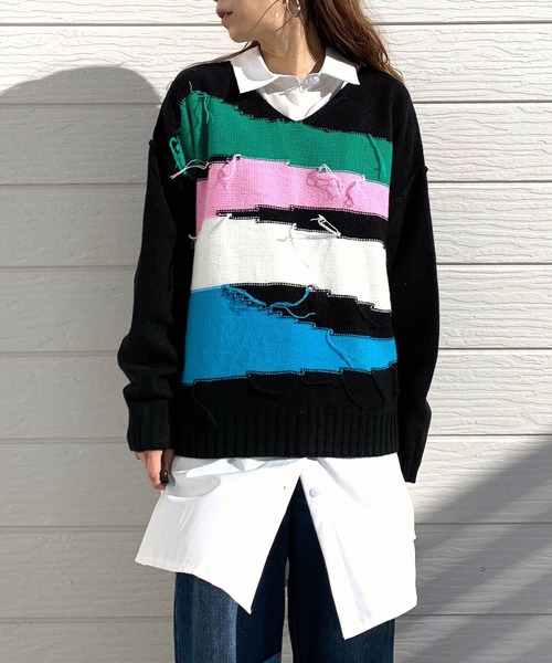 Q（キュー）の「4色ニュアンスカラーニット（ニット/セーター・レディース・ブラック/ホワイト・MEDIUM）」の3枚目の写真