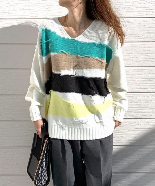 Q（キュー）の「4色ニュアンスカラーニット（ニット/セーター・レディース・ブラック/ホワイト・MEDIUM）」の17枚目の写真