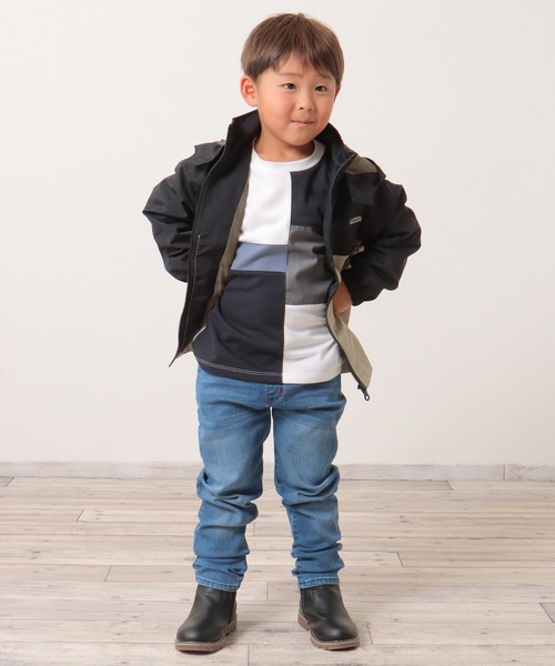ikka(イッカ)の「フード脱着裏メッシュマウンテンパーカー(120~160cm)(マウンテンパーカー・キッズ・ブルー/ブラック・150/140/160/130/120)」の9枚目の写真