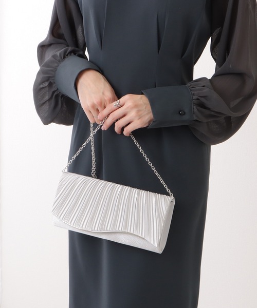 Lace Ladies(レースレディース)の「ウエーブ フラップ スクエア パーティー バッグ(クラッチバッグ・レディース・アイボリー/グレー/ブラック・FREE)」の20枚目の写真