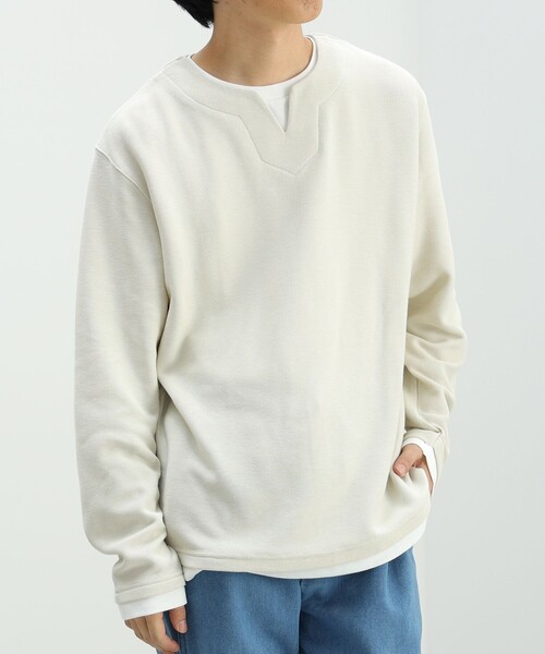BEAMS HEART（ビームスハート）の「【ユニセックス】スリットネック フェイクレイヤー ロングスリーブ（Tシャツ/カットソー・メンズ・ネイビー/ナチュラル/オリーブ・L/M/XL/S）」の6枚目の写真