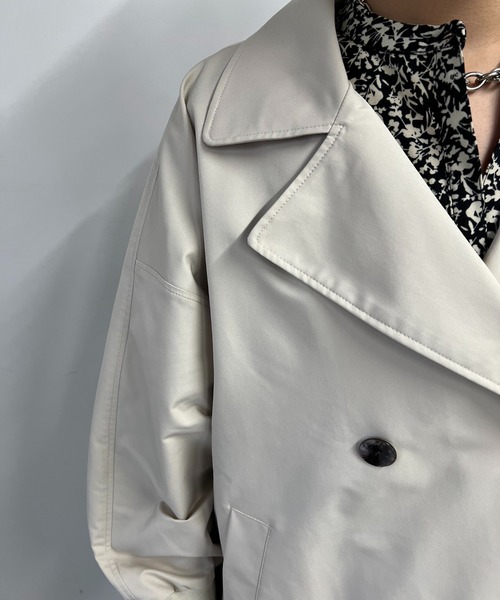 un dix cors（アンディコール）の「エステルニット切替コート（トレンチコート・レディース・ネイビー/グレイッシュベージュ・FREE）」の17枚目の写真