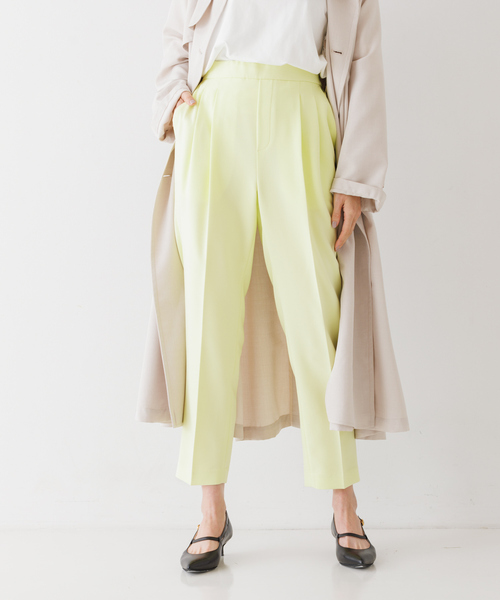 abahouse mavie(アバハウスマヴィ)の「NEW!【感嘆/セットアップ対応】スッキリテーパードパンツ/セミオケ(スラックス・レディース・ライム/ブラック/オフホワイト/ブラック系その他/ホワイト系その他/イエロー/グレイッシュブルー・32/34/36/38/40)」の6枚目の写真