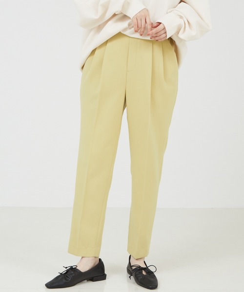 abahouse mavie(アバハウスマヴィ)の「NEW!【感嘆/セットアップ対応】スッキリテーパードパンツ/セミオケ(スラックス・レディース・ライム/ブラック/オフホワイト/ブラック系その他/ホワイト系その他/イエロー/グレイッシュブルー・32/34/36/38/40)」の12枚目の写真