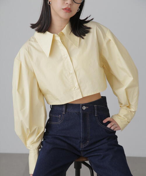 FREE'S MART（フリーズマート）の「ショート丈タックボリュームスリーブシャツ（シャツ/ブラウス・レディース・ブルー/ホワイト/イエロー・FREE）」の4枚目の写真