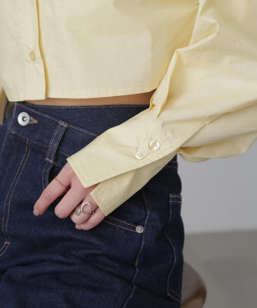 FREE'S MART（フリーズマート）の「ショート丈タックボリュームスリーブシャツ（シャツ/ブラウス・レディース・ブルー/ホワイト/イエロー・FREE）」の12枚目の写真