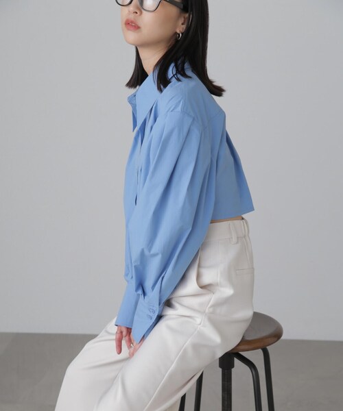 FREE'S MART（フリーズマート）の「ショート丈タックボリュームスリーブシャツ（シャツ/ブラウス・レディース・ブルー/ホワイト/イエロー・FREE）」の21枚目の写真