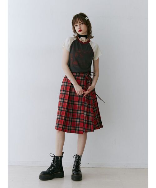 jouetie（ジュエティ）の「ラグランフィットTシャツ（Tシャツ/カットソー・レディース・ブラック/イエロー/アイボリー・MEDIUM）」の18枚目の写真