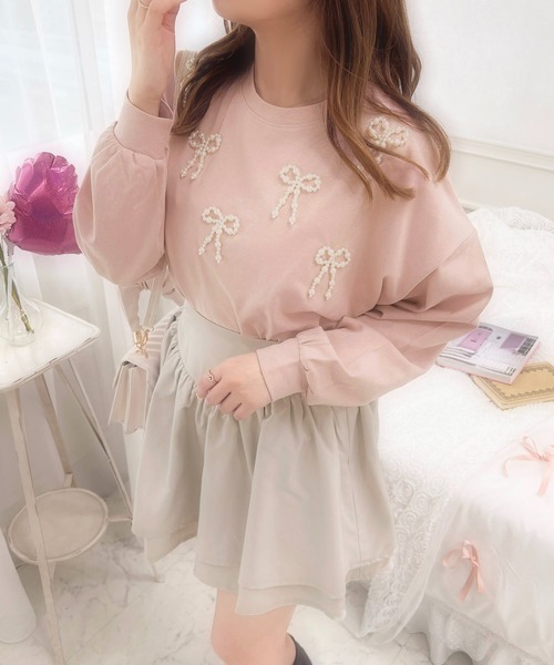 apres jour(アプレジュール)の「French girly collection パールリボンロンT【ZOZOTOWN限定アイテム】(Tシャツ/カットソー・レディース・オフホワイト/ブラック/ライトピンク・X-LARGE/フリー)」の3枚目の写真