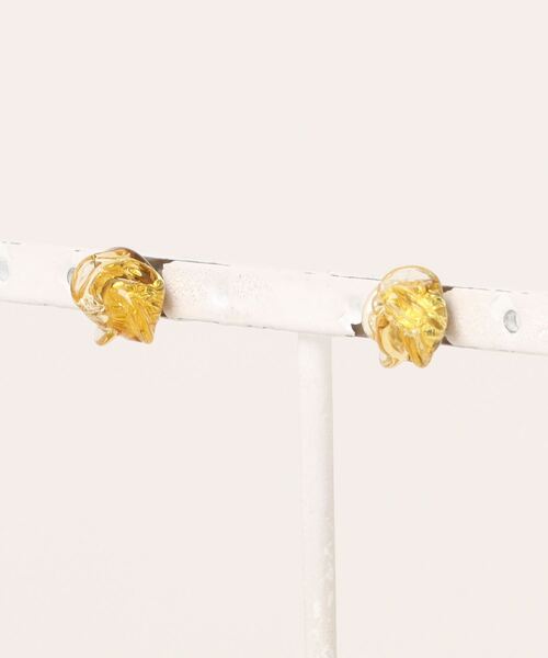 カヤ(カヤ)の「【カヤ】透け梅ガラスピアス(ピアス(両耳用)・レディース・イエロー系その他/ブルー/ホワイト系その他/レッド系その他/グリーン系その他/パープル・FREE)」の5枚目の写真