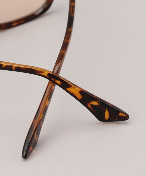 coen（コーエン）の「ケース付きファッションカラーグラス／スクエア（サングラス・レディース・ブラック/ダークブラウン・FREE）」の5枚目の写真