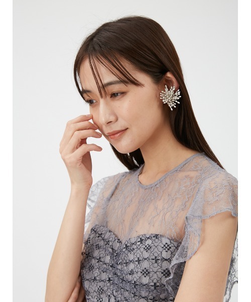 FRAY I.D(フレイアイディー)の「シャワーパールイヤリング(イヤリング・レディース・ホワイト/シルバー・FREE)」の8枚目の写真