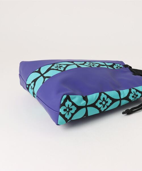 カヤ（カヤ）の「【カヤ】小紋八掛巾着ショルダーバッグ（ショルダーバッグ・レディース・パープル/ブルー/ブラック×ピンク・FREE）」の7枚目の写真