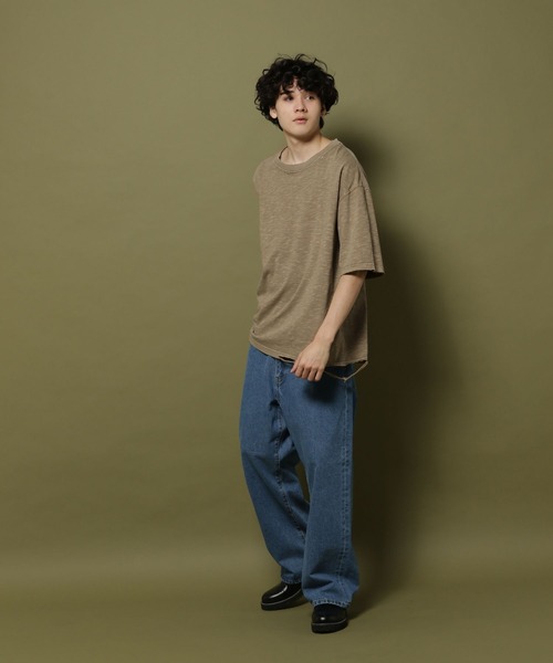 niko and...(ニコアンド)の「【NATOKii(ネイトゥーキー)】スラブダメージT(Tシャツ/カットソー・メンズ・ベージュ/スモーク・MEDIUM/LARGE)」の6枚目の写真