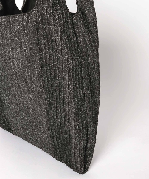 Elura（エルーラ）の「シャイニートートバッグ/113617（トートバッグ・レディース・シルバー/ブラック・ONE SIZE）」の16枚目の写真