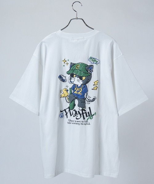 JOHN'S CLOSET(ジョンズクローゼット)の「【13】アソートデザイン 発泡/蓄光 プリント ビッグシルエット Tシャツ(Tシャツ/カットソー・メンズ・ブルー/ラベンダー/ホワイト系1/ホワイト系2/ホワイト系3/ホワイト系4/ホワイト系5/ブラック系1/ブラック系2/ブラック系3/ブラック系4/ブラック系5/スモークピンク/グリーン系1/ホワイト系7/ピンク系1/グレー系1/ホワイト系6/ブラック系6/ブラック系7/グレー系2・MEDIUM/LARGE)」の5枚目の写真