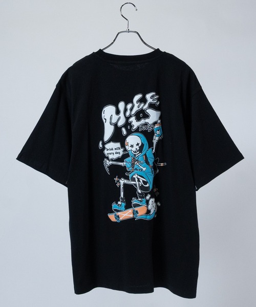 JOHN'S CLOSET(ジョンズクローゼット)の「【13】アソートデザイン 発泡/蓄光 プリント ビッグシルエット Tシャツ(Tシャツ/カットソー・メンズ・ブルー/ラベンダー/ホワイト系1/ホワイト系2/ホワイト系3/ホワイト系4/ホワイト系5/ブラック系1/ブラック系2/ブラック系3/ブラック系4/ブラック系5/スモークピンク/グリーン系1/ホワイト系7/ピンク系1/グレー系1/ホワイト系6/ブラック系6/ブラック系7/グレー系2・MEDIUM/LARGE)」の13枚目の写真