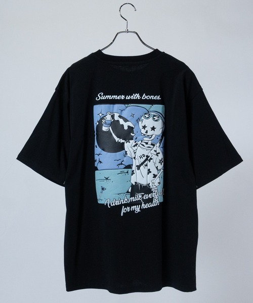 JOHN'S CLOSET(ジョンズクローゼット)の「【13】アソートデザイン 発泡/蓄光 プリント ビッグシルエット Tシャツ(Tシャツ/カットソー・メンズ・ブルー/ラベンダー/ホワイト系1/ホワイト系2/ホワイト系3/ホワイト系4/ホワイト系5/ブラック系1/ブラック系2/ブラック系3/ブラック系4/ブラック系5/スモークピンク/グリーン系1/ホワイト系7/ピンク系1/グレー系1/ホワイト系6/ブラック系6/ブラック系7/グレー系2・MEDIUM/LARGE)」の14枚目の写真