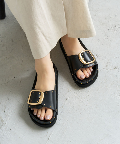 【関税込み】Aeyde ブラック Anna スタッズ レザー サンダル Aeyde: ブラック Anna スタッズ レザー サンダル | SSENSE 日本